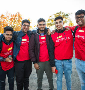 Group at the 2019 Light The Night Montreal event